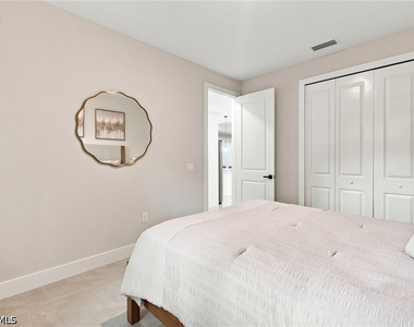 5221 Hickory Wood Drive - Photo Thumbnail 13