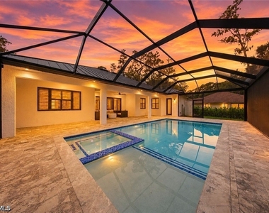 5221 Hickory Wood Drive - Photo Thumbnail 31