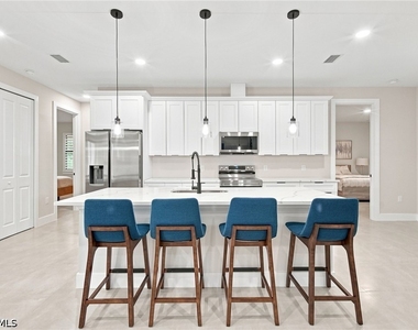 5221 Hickory Wood Drive - Photo Thumbnail 7