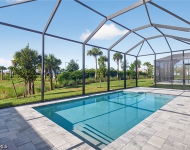 9056 Wisteria Way - Photo Thumbnail 16