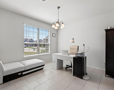 2306 Ocean Pass Lane - Photo Thumbnail 5