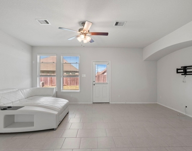 2306 Ocean Pass Lane - Photo Thumbnail 8