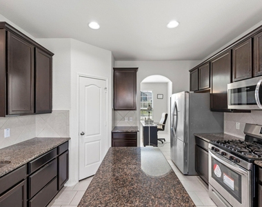 2306 Ocean Pass Lane - Photo Thumbnail 10