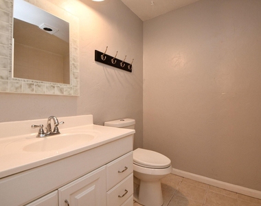 4935 Gretna Green Drive - Photo Thumbnail 10