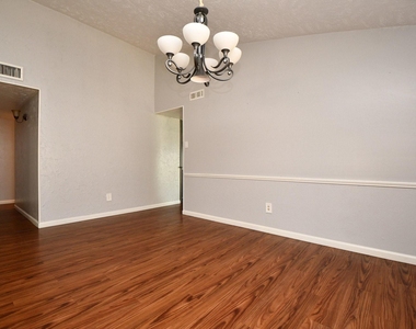4935 Gretna Green Drive - Photo Thumbnail 8