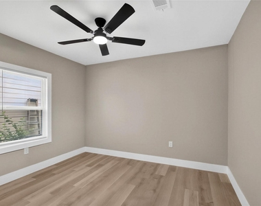 6909 Anderson Street - Photo Thumbnail 27