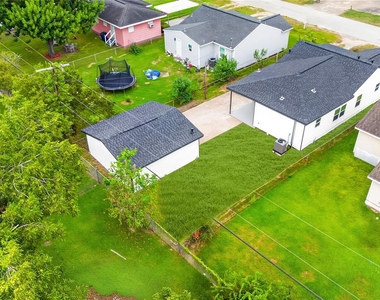 6909 Anderson Street - Photo Thumbnail 36