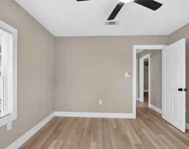 6909 Anderson Street - Photo Thumbnail 26