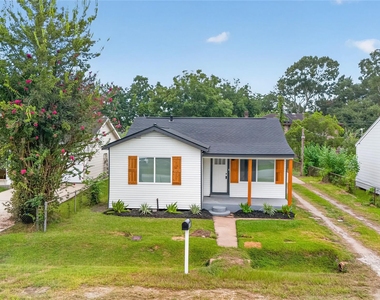 6909 Anderson Street - Photo Thumbnail 30
