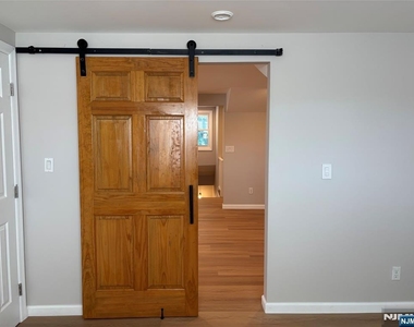45 Fairmount - Photo Thumbnail 19