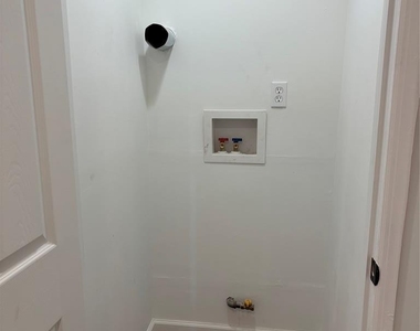 45 Fairmount - Photo Thumbnail 24