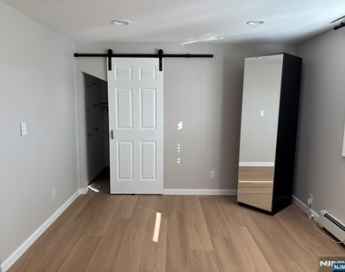 45 Fairmount - Photo Thumbnail 29