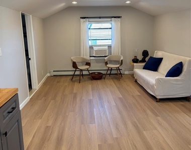 45 Fairmount - Photo Thumbnail 15