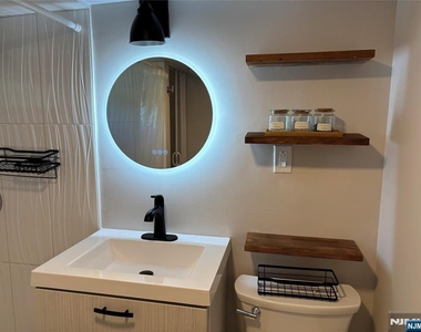 45 Fairmount - Photo Thumbnail 18