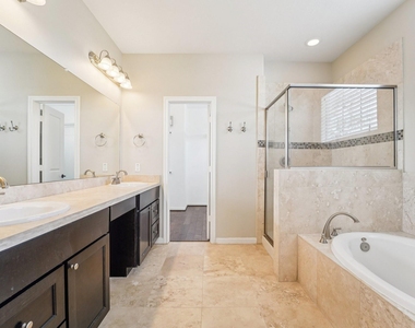 2421 Beall Street - Photo Thumbnail 2