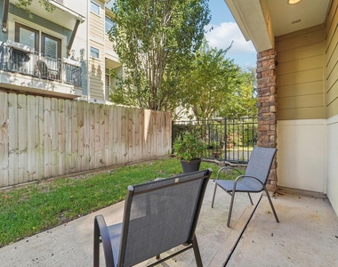 2421 Beall Street - Photo Thumbnail 27