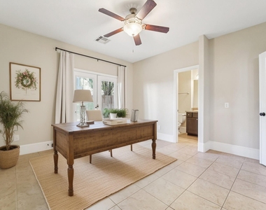 2421 Beall Street - Photo Thumbnail 5