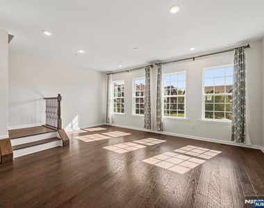 18 Litchfield - Photo Thumbnail 19