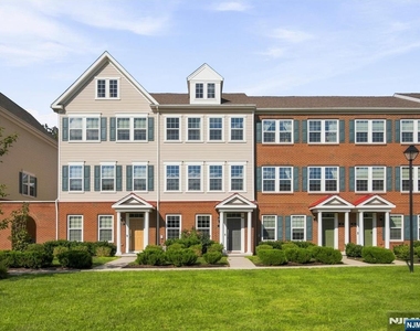 18 Litchfield - Photo Thumbnail 2