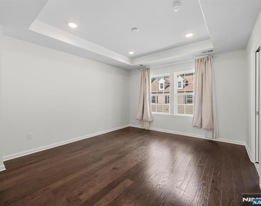 18 Litchfield - Photo Thumbnail 28