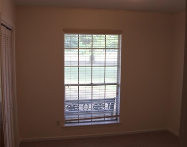 2160 Farm To Market Road 949 - Photo Thumbnail 5