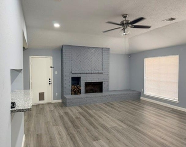 7202 Zieglers Grove - Photo Thumbnail 1