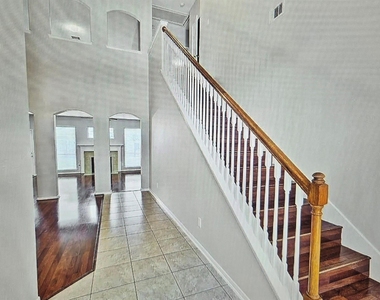 2931 Auburn Falls Lane - Photo Thumbnail 1