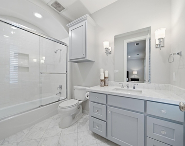 315 E 24th Street - Photo Thumbnail 23