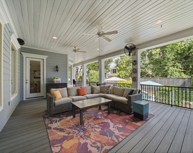 315 E 24th Street - Photo Thumbnail 33