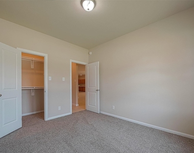 4435 Painted Bunting Lane - Photo Thumbnail 20