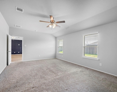 1610 Chase Anchor Court - Photo Thumbnail 15
