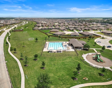 1610 Chase Anchor Court - Photo Thumbnail 25