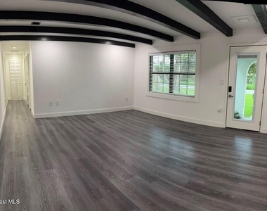6050 Mangrove Street - Photo Thumbnail 4