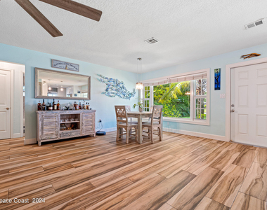 403 N Neptune Drive - Photo Thumbnail 10