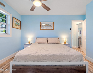 403 N Neptune Drive - Photo Thumbnail 21
