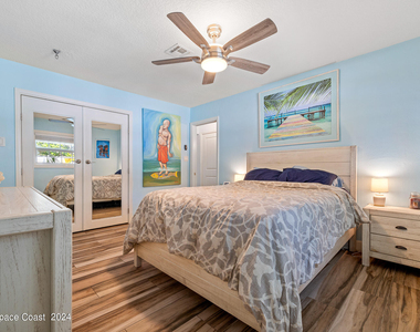 403 N Neptune Drive - Photo Thumbnail 16