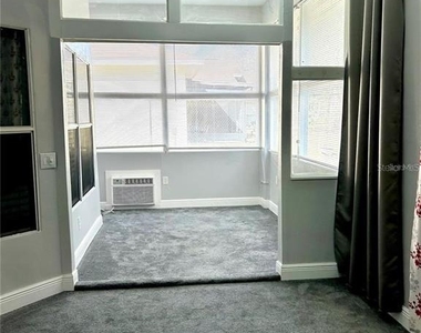 12221 Anne Kenia Drive - Photo Thumbnail 5