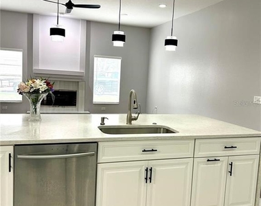 12221 Anne Kenia Drive - Photo Thumbnail 12