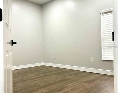 12221 Anne Kenia Drive - Photo Thumbnail 37