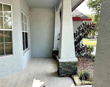 12221 Anne Kenia Drive - Photo Thumbnail 3