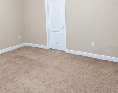 11517 Quiet Forest Drive - Photo Thumbnail 2