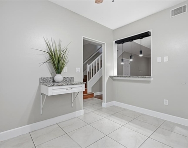 11729 Wesson Circle E - Photo Thumbnail 26