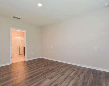 4182 Looking Glass Place - Photo Thumbnail 9