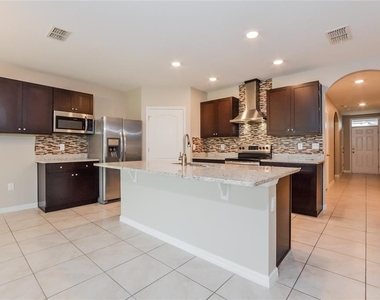4182 Looking Glass Place - Photo Thumbnail 3