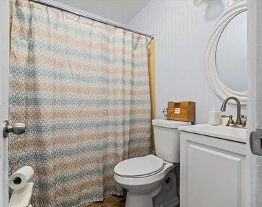 10426 Valencia Road - Photo Thumbnail 15