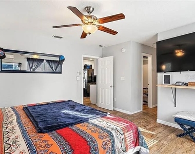 10426 Valencia Road - Photo Thumbnail 13