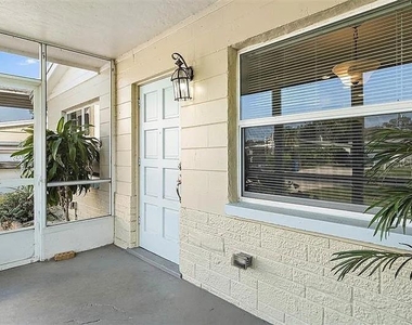 10426 Valencia Road - Photo Thumbnail 3