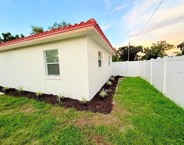 1500 77th Street N - Photo Thumbnail 20