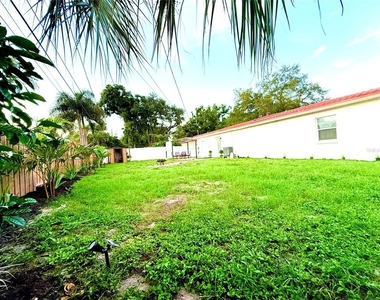1500 77th Street N - Photo Thumbnail 14