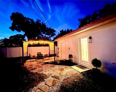 1500 77th Street N - Photo Thumbnail 18
